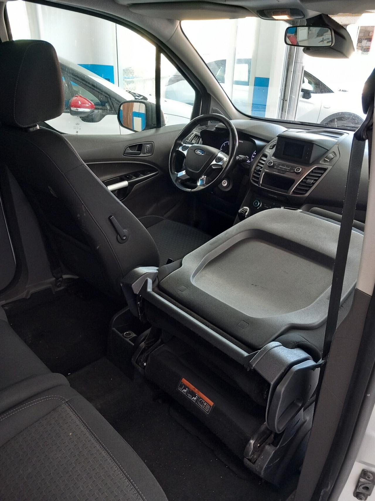 Ford Tourneo Connect 1.5 TDCi 120 CV anno 2019 km 125 mila