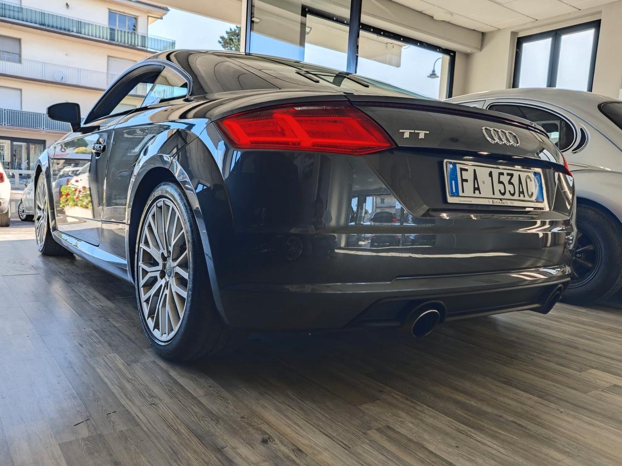 Audi TT Coupé 2.0 TFSI quattro S tronic