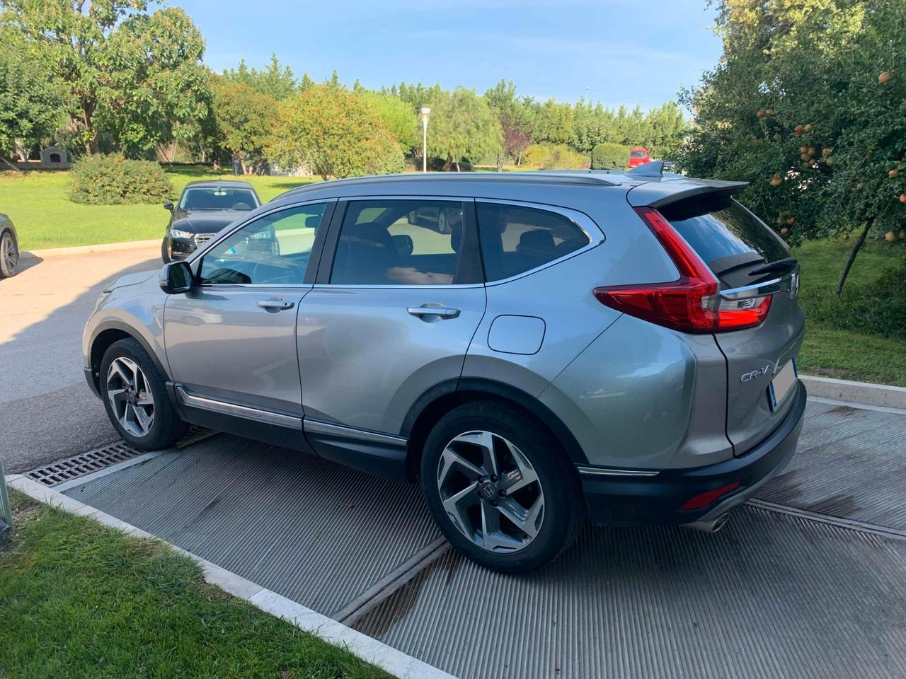 Honda CR-V 1.5T Executive Navi AWD