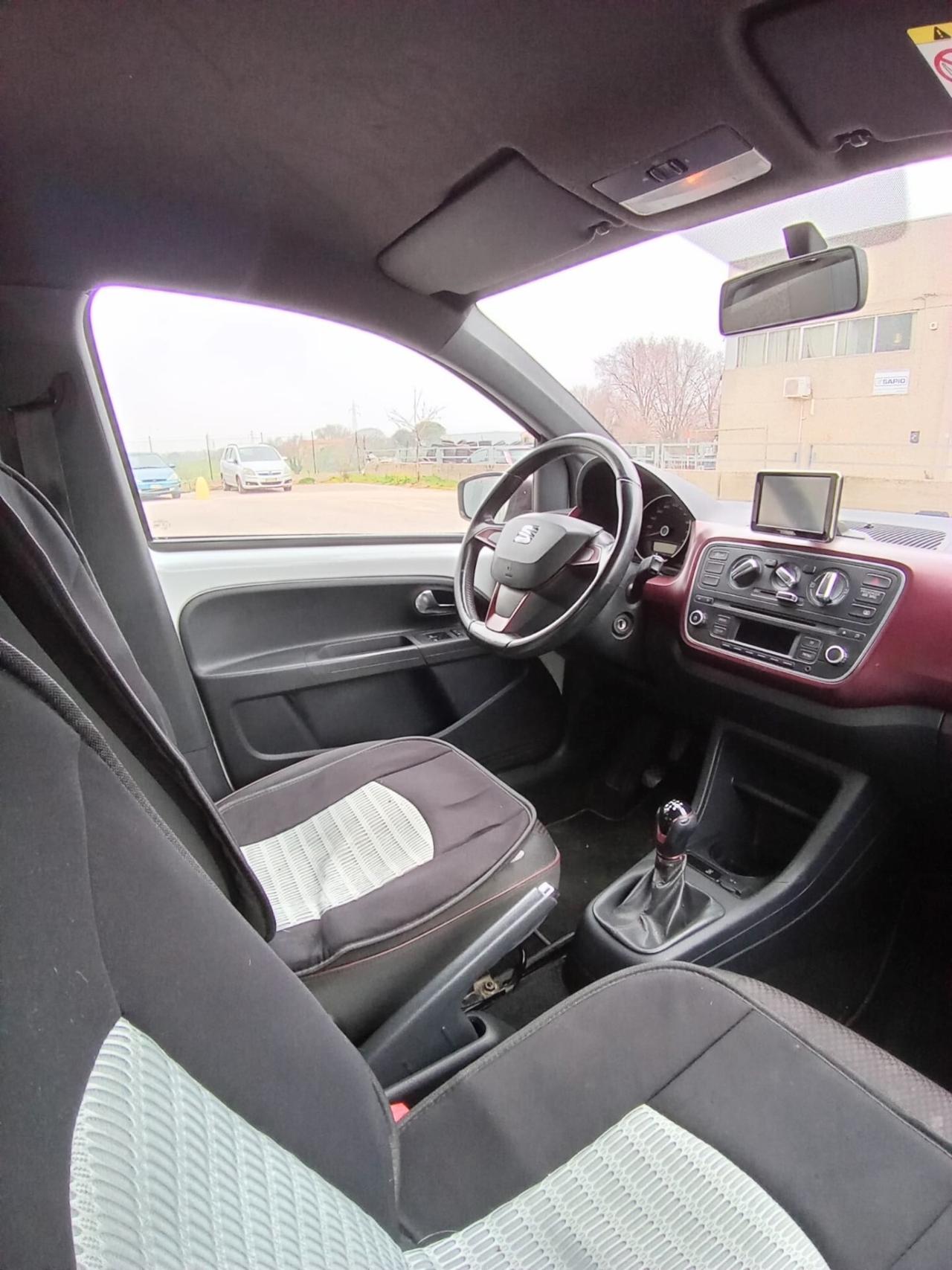 Seat Mii 1.0 68 CV 5 porte Chic Ecofuel