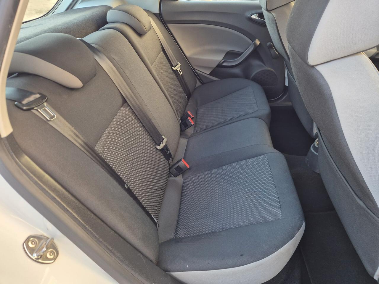 Seat Ibiza 1.4 TDI 90 CV CR 5p. Business