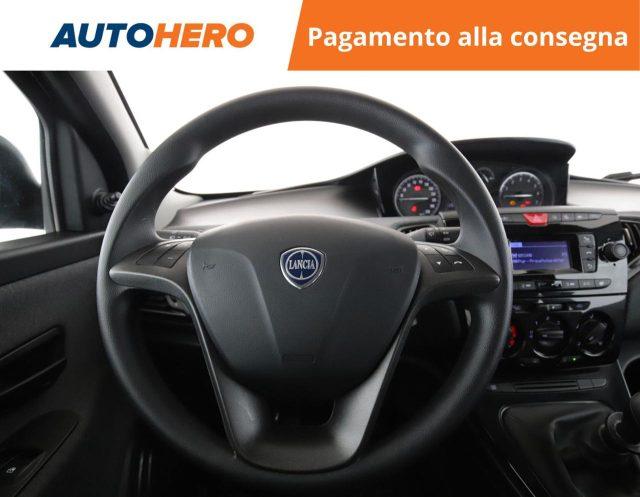 LANCIA Ypsilon 1.0 FireFly 5 porte S&S Hybrid Silver