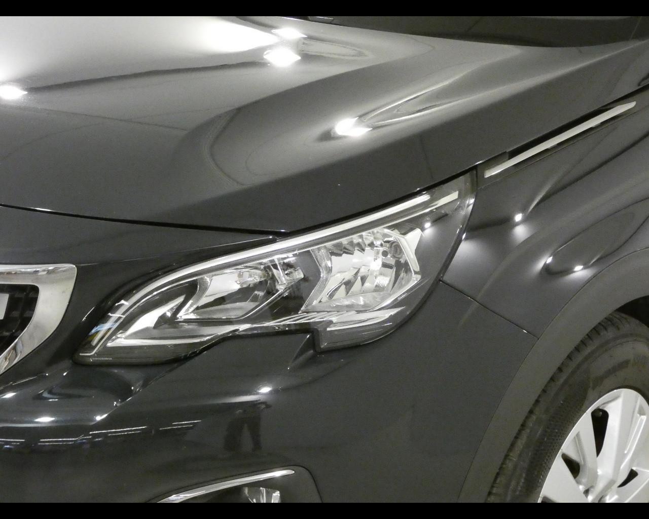 PEUGEOT 3008 2ª serie - 3008 BlueHDi 120 S&S Business
