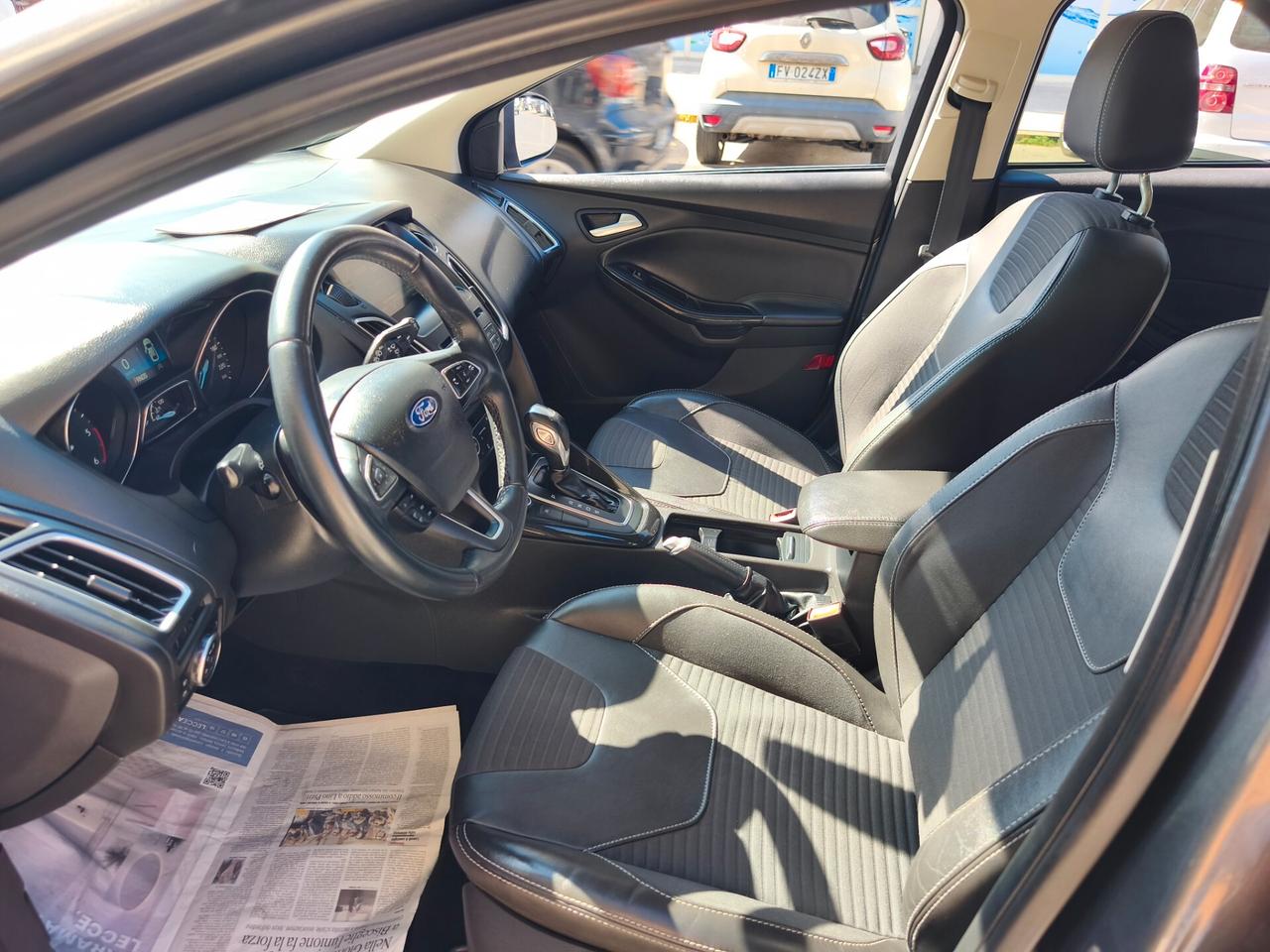 Ford Focus 1.5 TDCi 120 CV Start&Stop Powershift Titanium