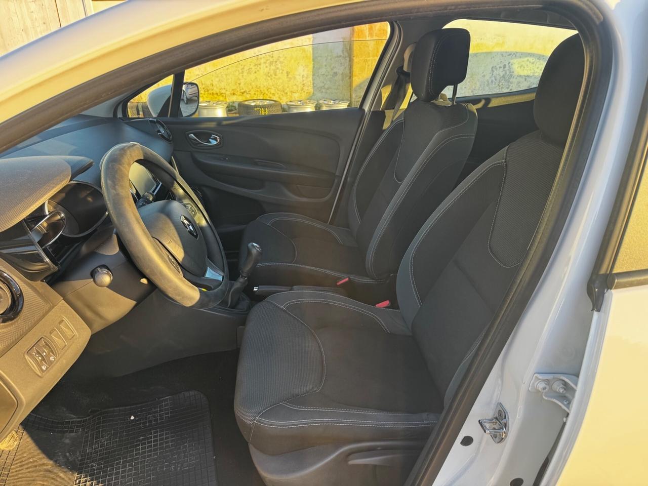 Renault Clio 1.5 dCi 8V 75CV 5 porte Live