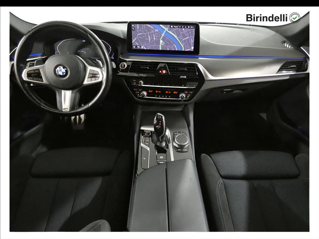 BMW Serie 5(G30/31/F90) - 530d 48V xDrive Touring Msport