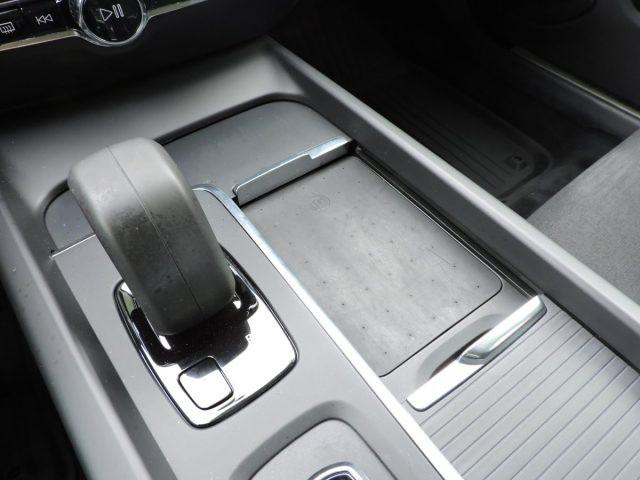 VOLVO V60 B4 (D) MOMENTUM BUSINESS AUTOMATICA