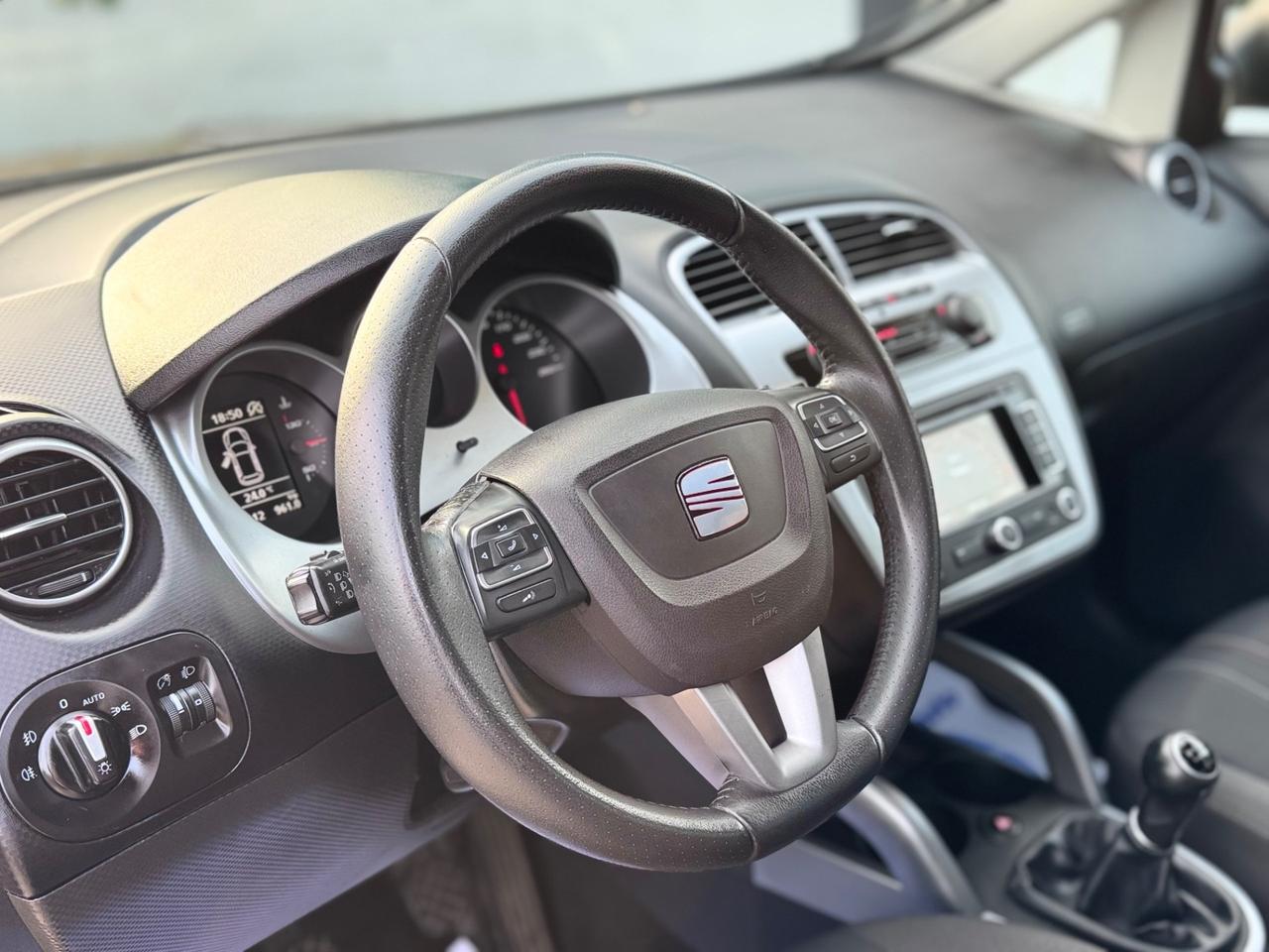 Seat Altea XL 1.6 Diesel 105cv Famigliare - 2013