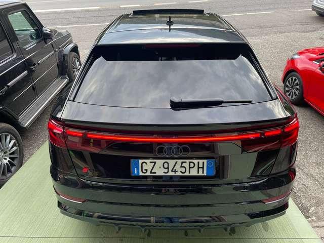 Audi Q8 NEW MODEL 50 TDI 286 CV S Line Total Black Alu22''