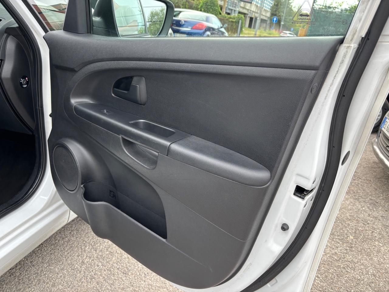 Kia Venga 1.4 benzina OK NEOPATENTATI