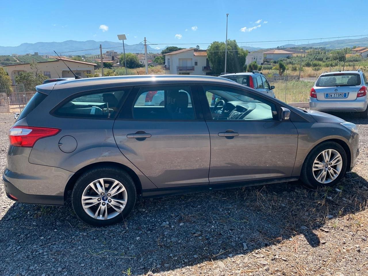 Ford Focus 1.6 TDCi (110CV) SW Tit. DPF