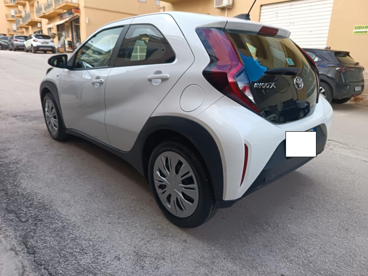 Toyota Aygo X 1.0- 72 CV Active Garanzia Toyota