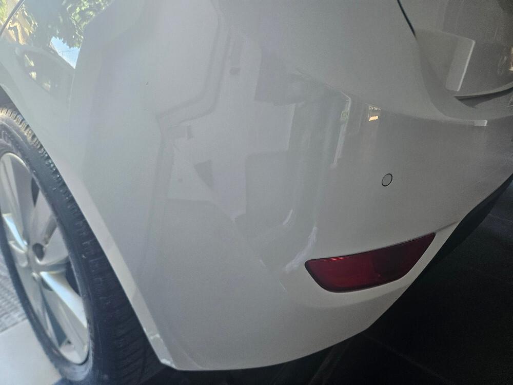 Hyundai iX20 1.4 CRDI 90 CV "XPossible NAVI + RETROCAMERA"