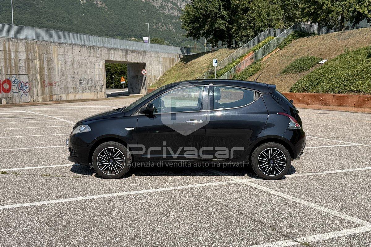 LANCIA Ypsilon 1.2 69 CV 5 porte S&S Gold