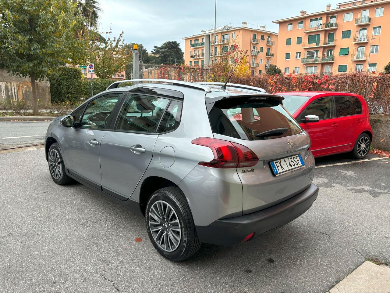 Peugeot 2008 PureTech 82 Active TAGLIANDI PEUGEOT