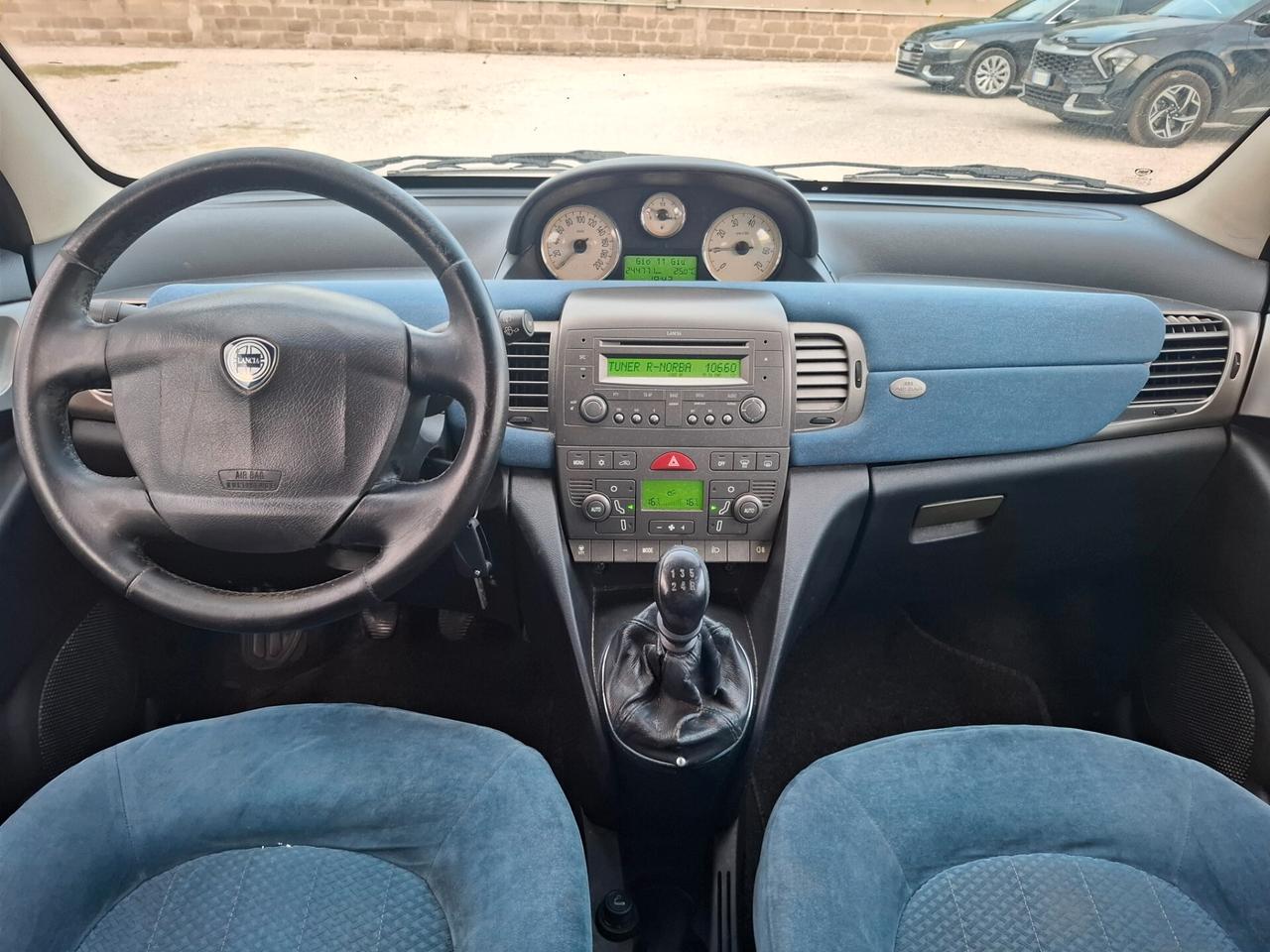 LANCIA YPISILON 1.2 60cv PLATINO *CLIMA-CERCHI*