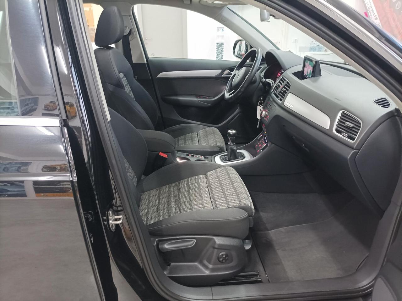 Audi Q3 2.0 TDI 150 CV quattro Business 04/2016