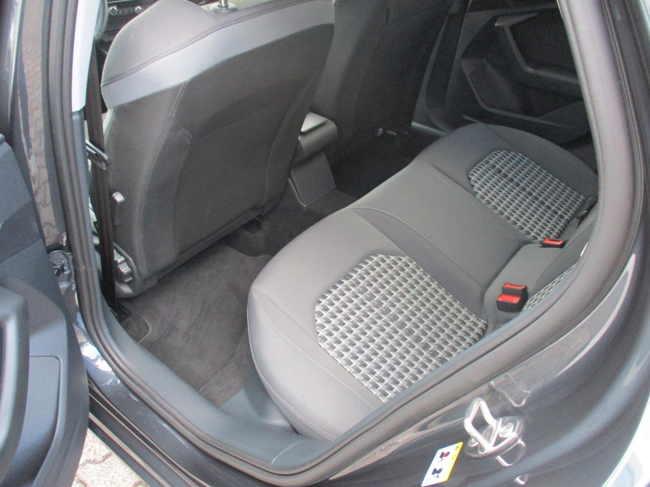 Audi A1 SPB 30 TFSI Business