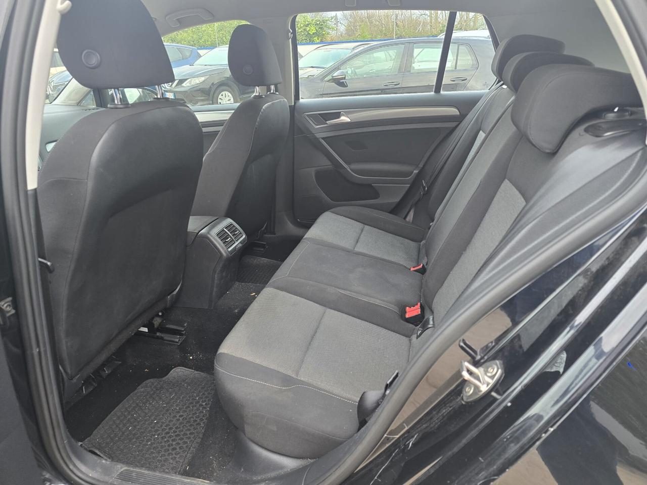 Volkswagen Golf 1.6 TDI 5p. Trendline BlueMotion Technology