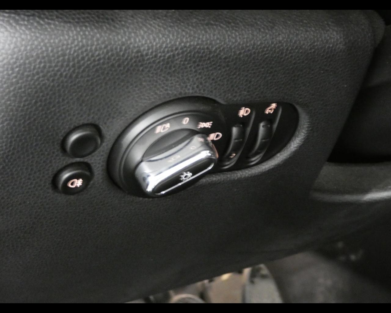 MINI Mini Cbr. (F57) - Mini 1.5 Cooper Classic Cabrio