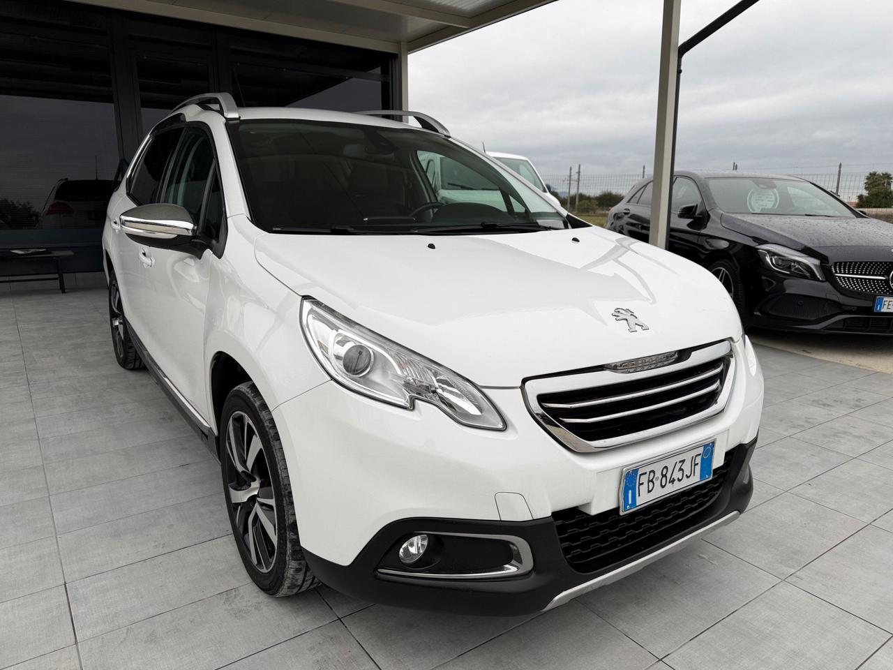 Peugeot 2008 BlueHDi 100 Allure