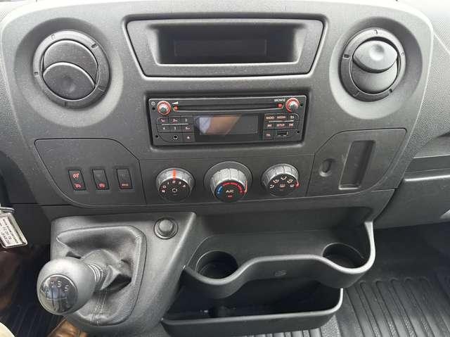 Nissan NV400 35C16 2.3dCi EVI Container 4400x2100x2350 kg 770