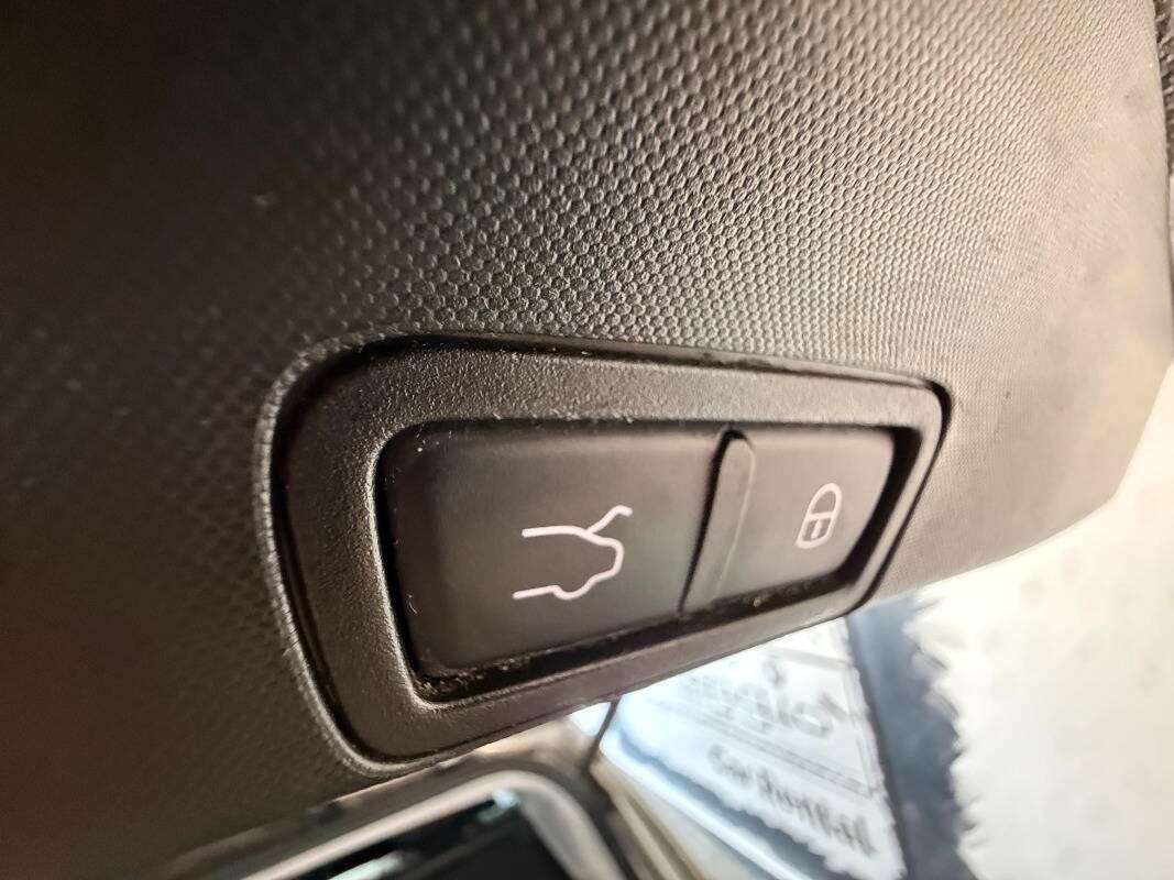 Alfa Romeo Stelvio 2.2 t Business Q4 210cv auto