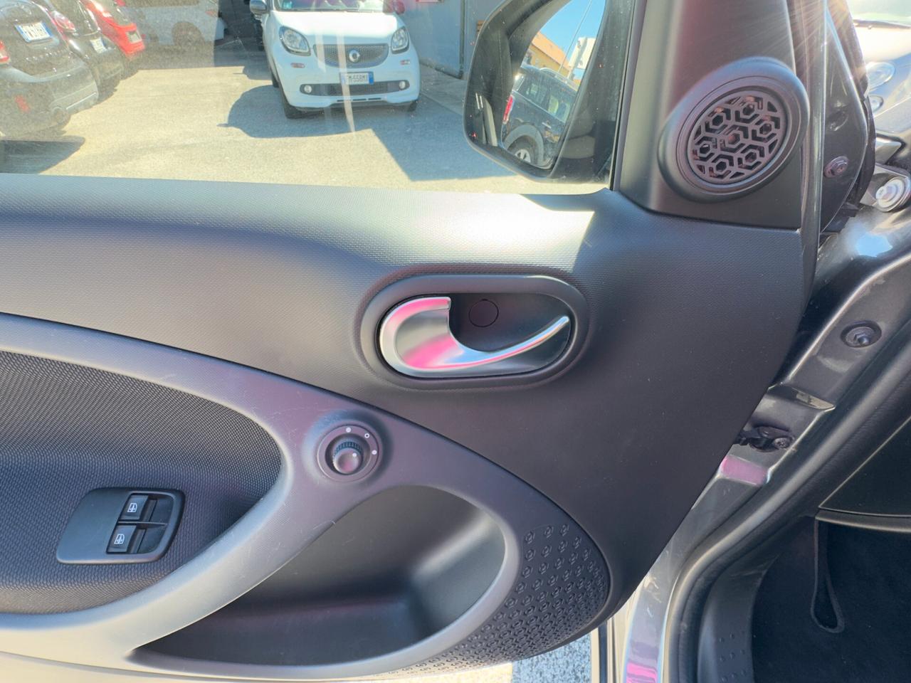 Smart ForFour 90CV TURBO SPORT LED NAVI KAMERA TETTO FULL!!