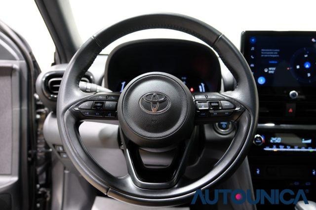 TOYOTA Yaris Cross 1.5 HYBRID 5PORTE E-CVT TREND FULL LED