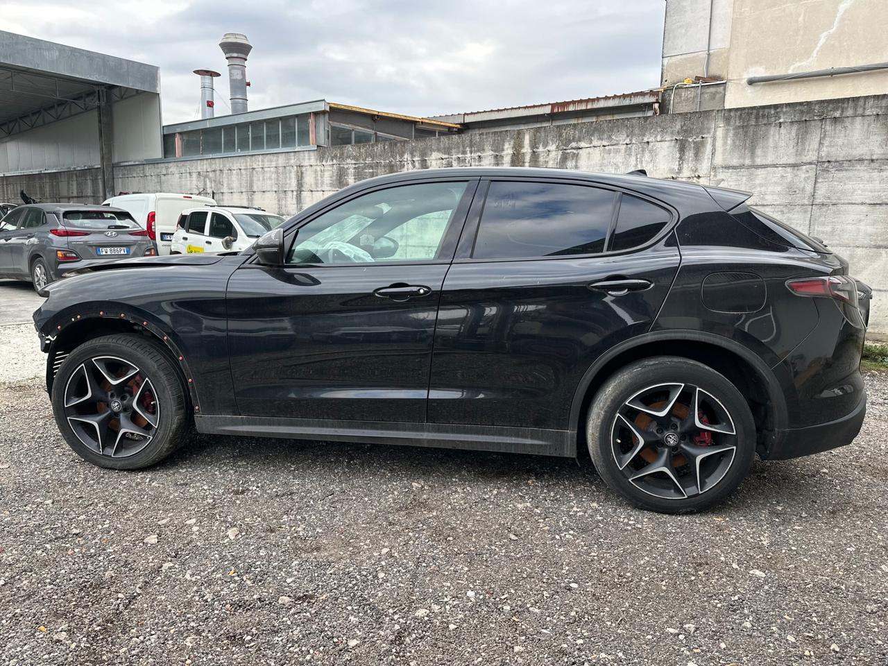 Alfa Romeo Stelvio 2.0 Turbo 280 CV AT8 Q4 Ti