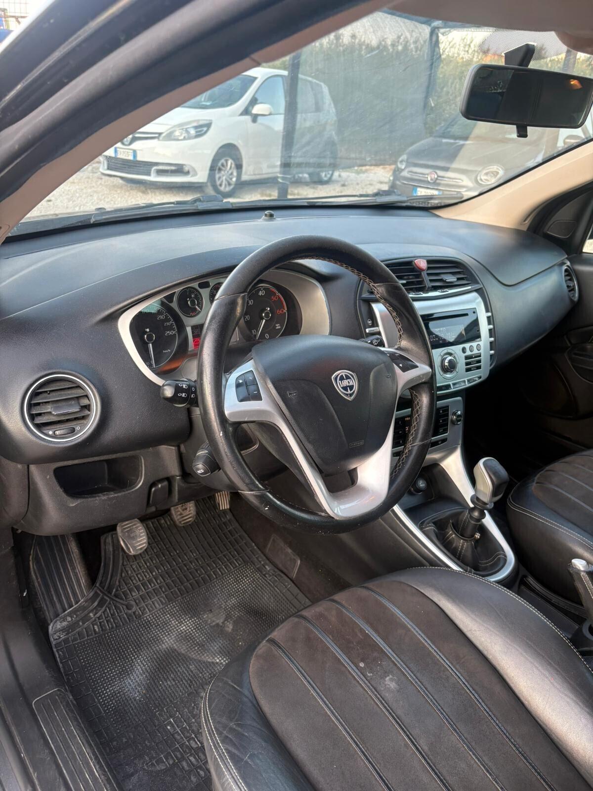 Lancia Delta 1.6 MJT DPF Selectronic Platino