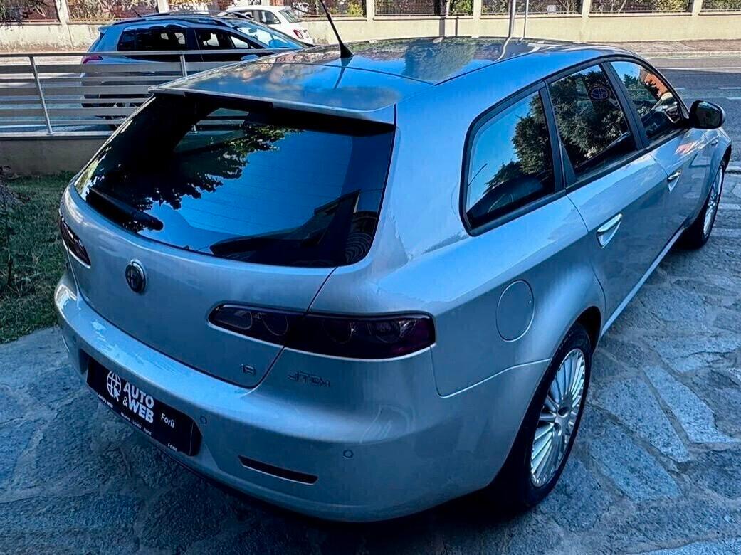 ALFA ROMEO 159 1.9 JTDm 16V SPORTWAGON