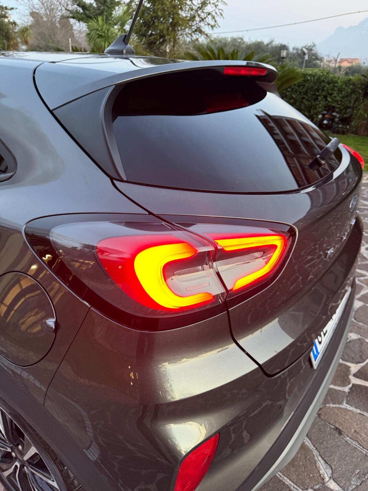 Ford Puma 1.0 EcoBoost Hybrid 125 CV S&S Titanium