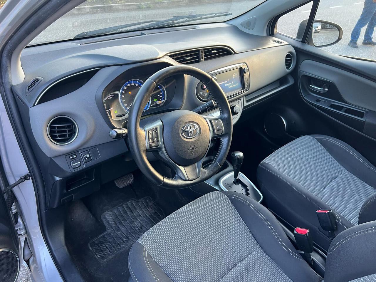 Toyota Yaris 1.5 Hybrid 5 porte Active