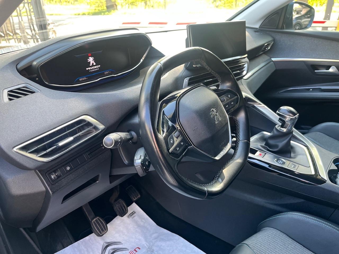 Peugeot 3008 BlueHDi 130 S&S Allure Pack