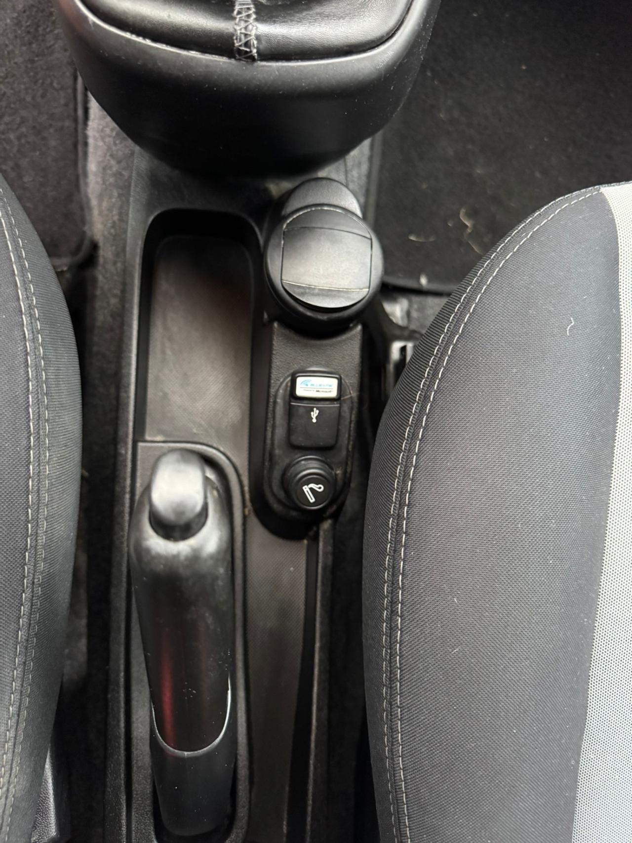 Fiat Qubo 1.4 8V 77 CV Dynamic Natural Power