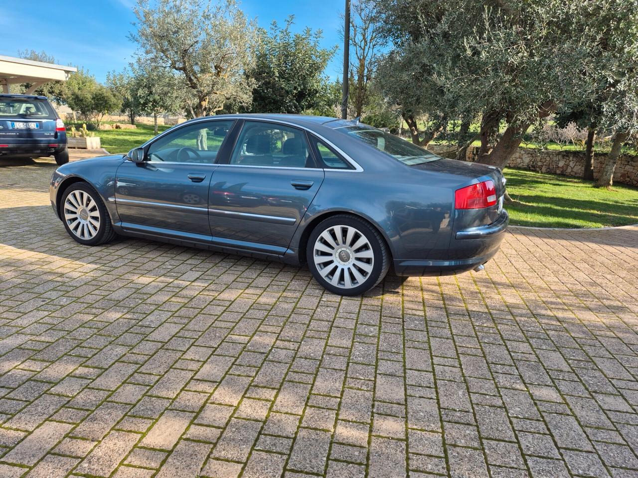 Audi A8 L 4.2 V8 TDI F.AP. quattro tiptronic