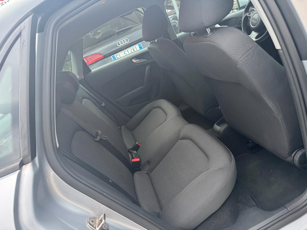 Audi A1 SPB 1.4 TDI S-LINE