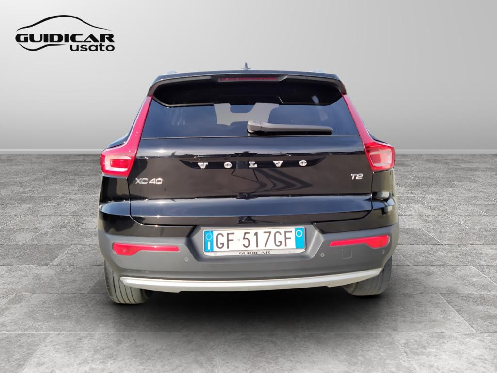 VOLVO XC40 - XC40 1.5 t2 Momentum Pro auto my21