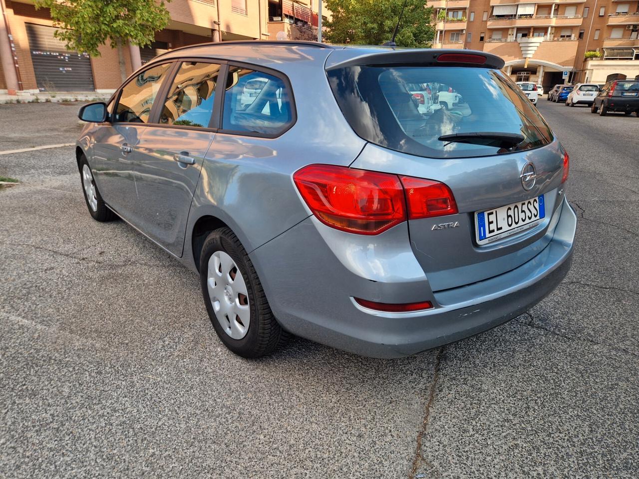 Opel Astra 1.7 CDTI 110CV Sports Tourer Elective