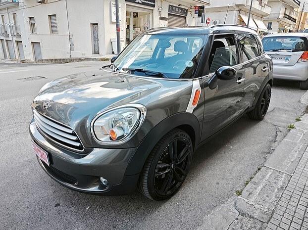 MINI Countryman Cooper 1.6 D - 2013
