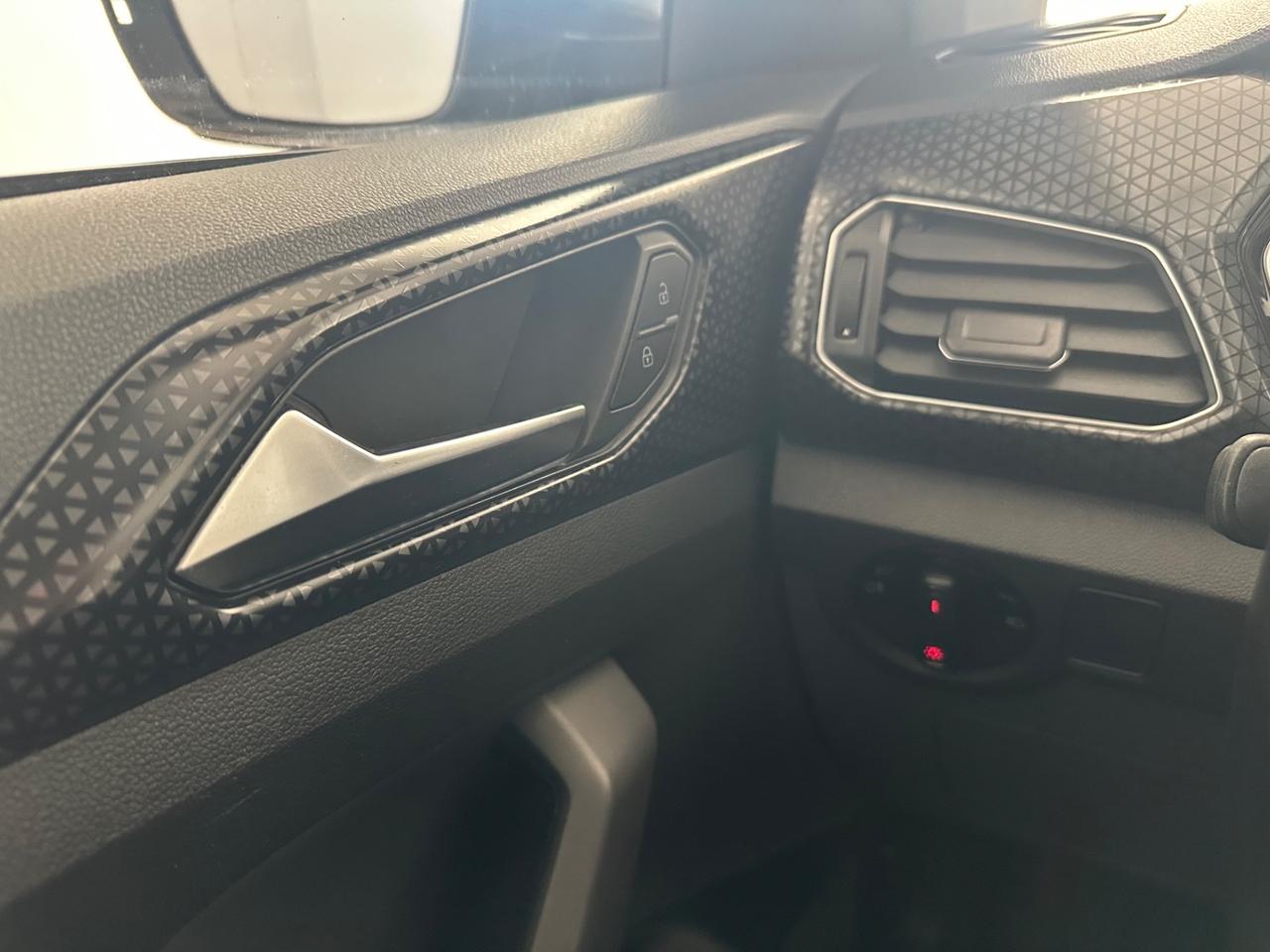 Volkswagen T-Cross 1.6 TDI SCR Style BMT