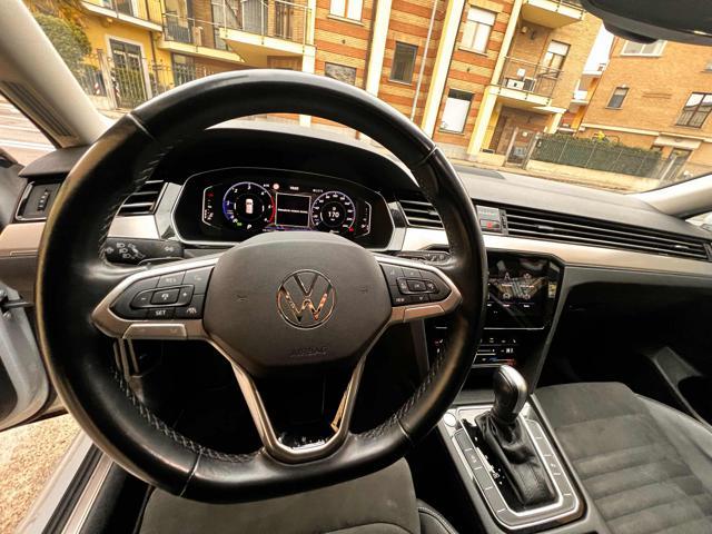 VOLKSWAGEN Passat Variant 2.0 TDI SCR EVO DSG Executive