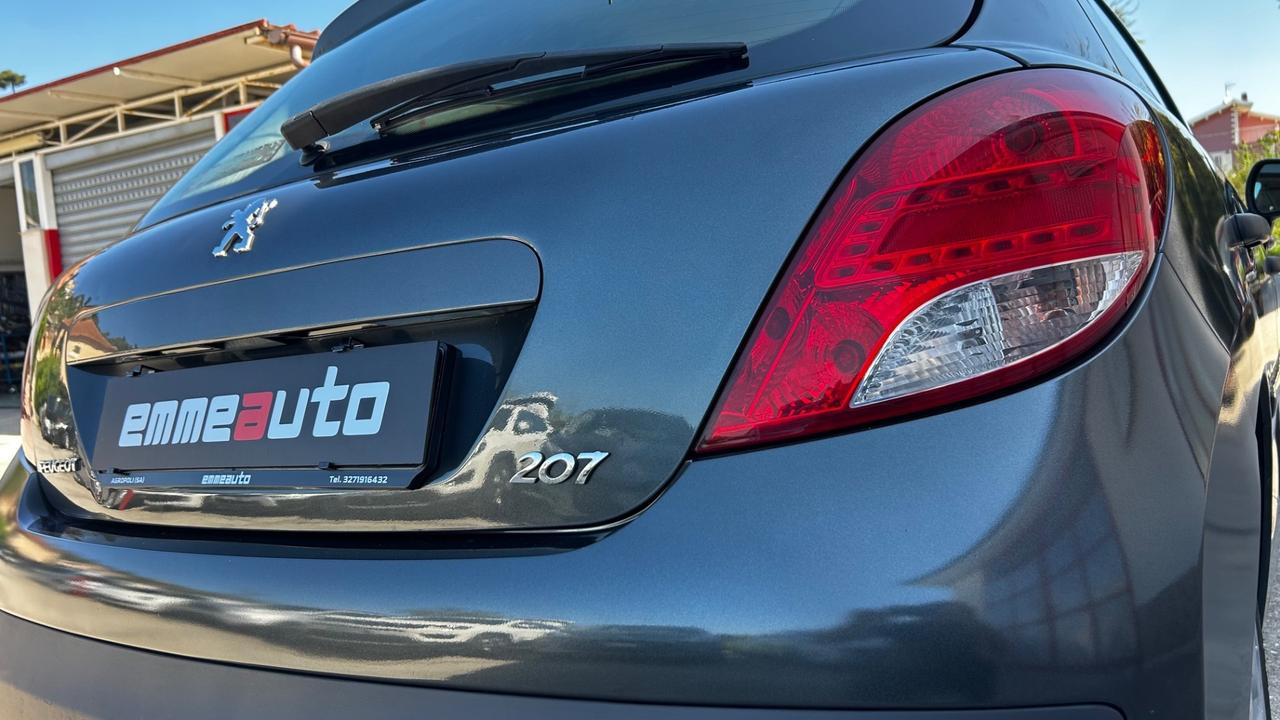Peugeot 207 1.4 HDi 70CV 5p.