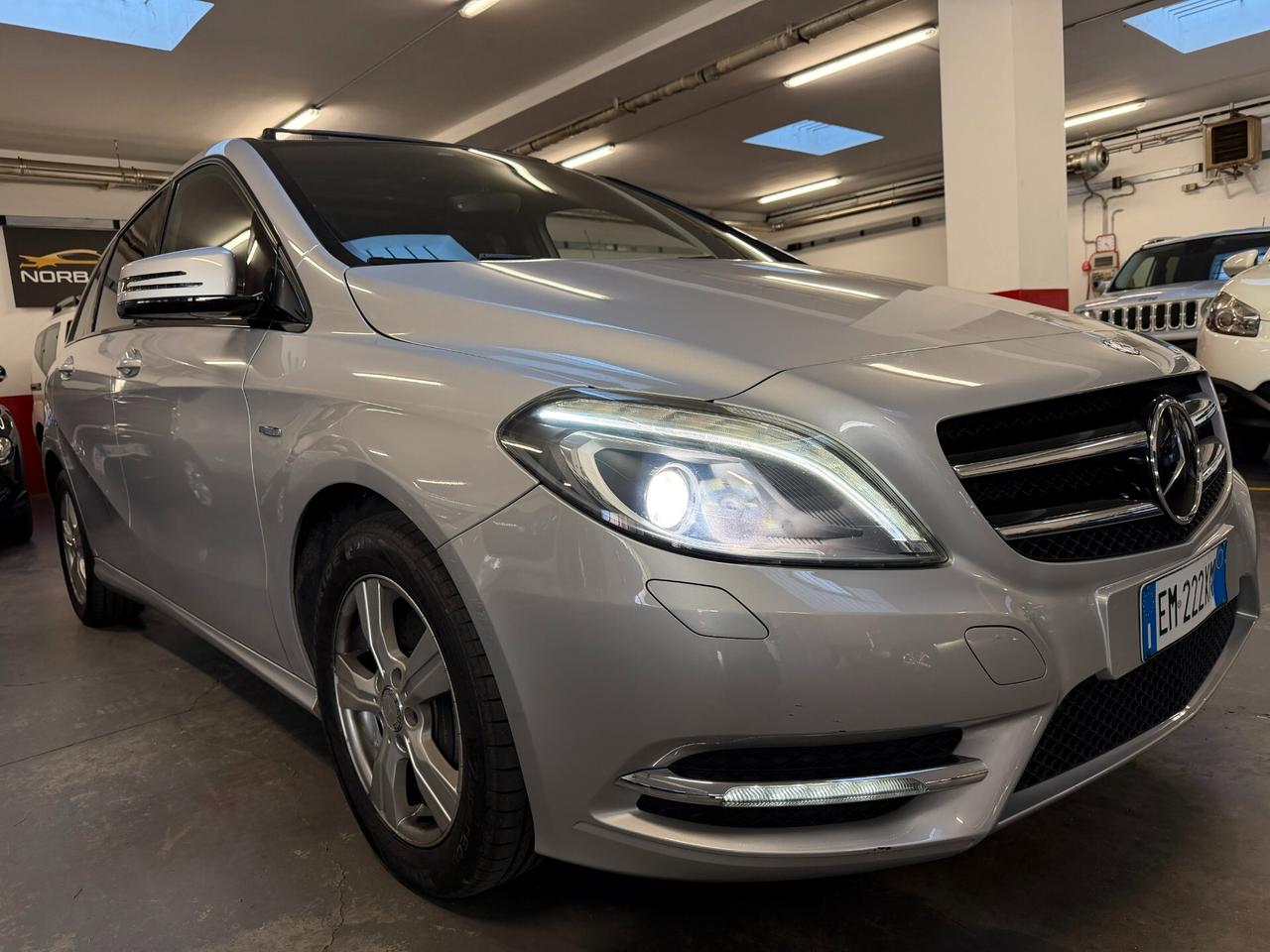 Mercedes-benz B 200 TETTO APRIBILE !