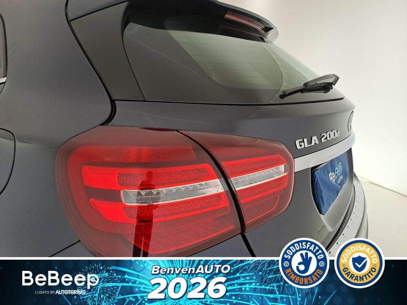 Mercedes-Benz GLA 200 D SPORT 4MATIC AUTO