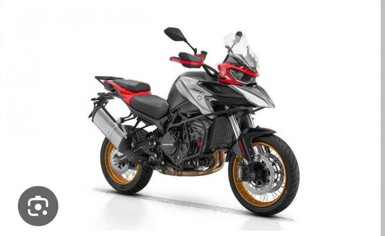 Qj srt 900 sx prezzo bomba