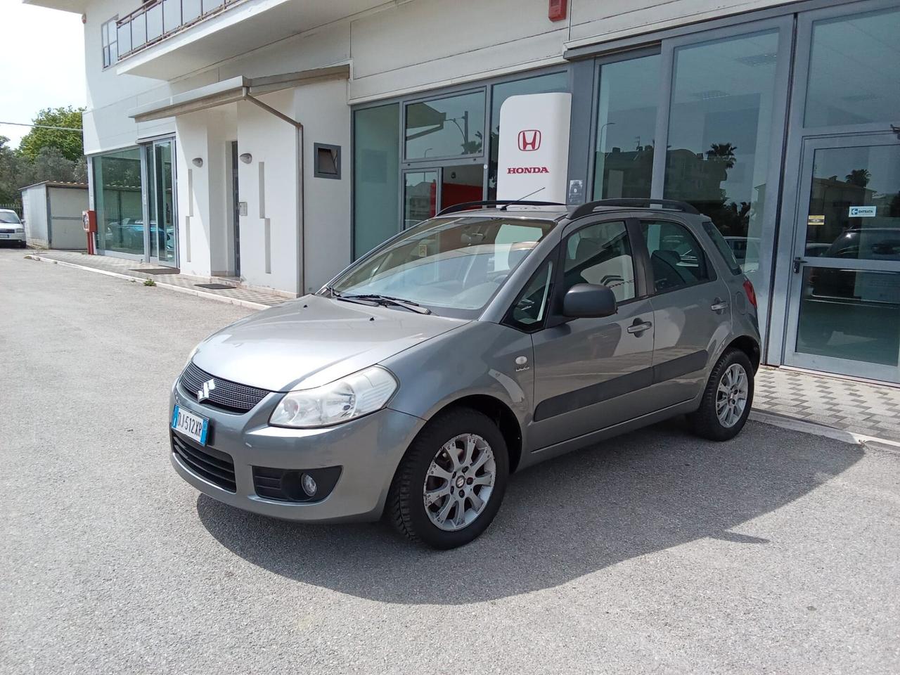 SUZUKI SX4 1,6 TDI 90 CV CONFORT 5P