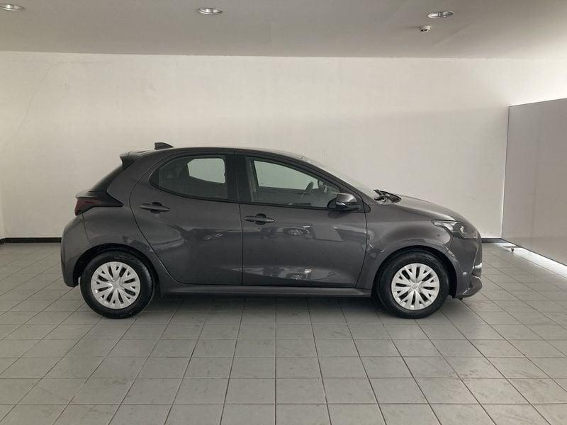 Toyota Yaris 1.0 5 porte Active