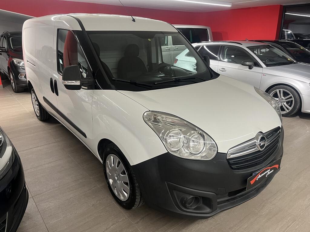 Opel Combo 1.6 CDI 105CV